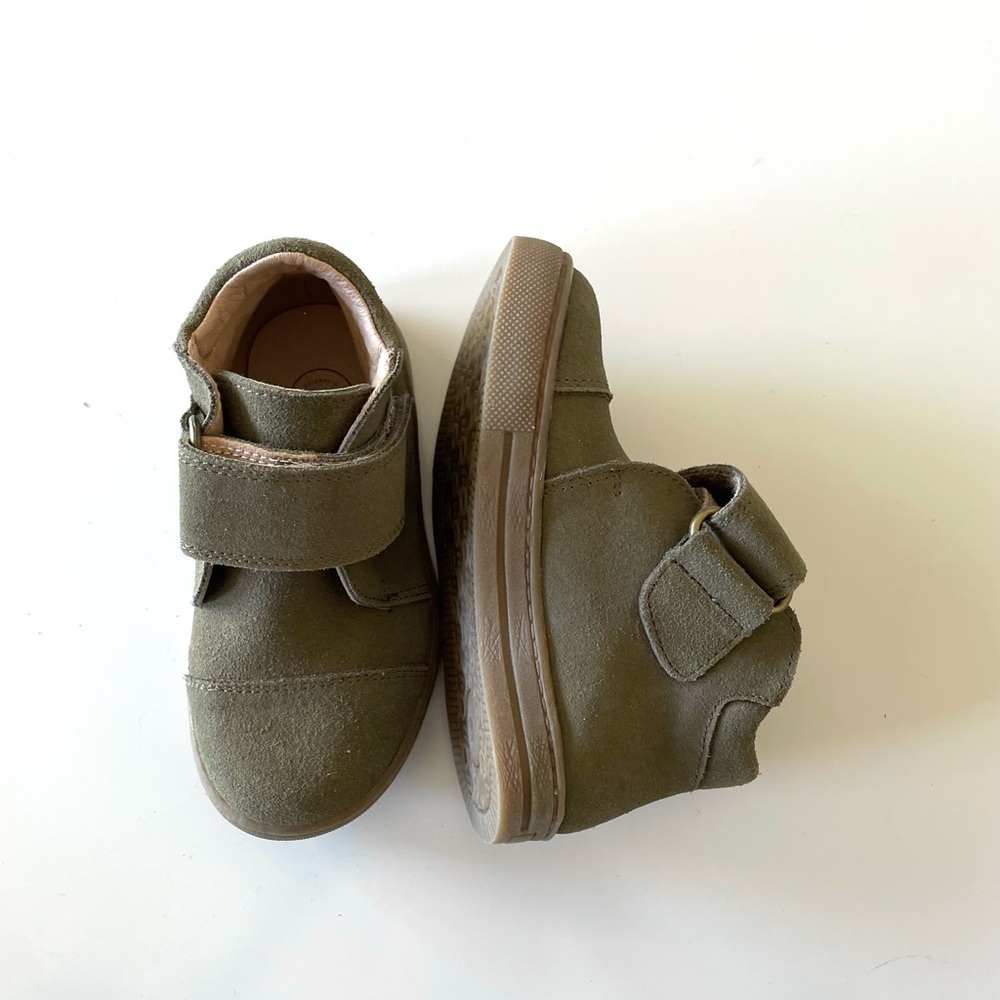 Sweet Honey Suede Mid Boots in Sage Size 5 - Picture 7 of 8